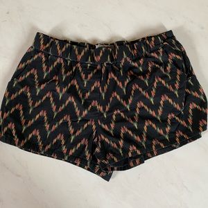 Urban Outfitters - Ecote - Shorts - Size medium